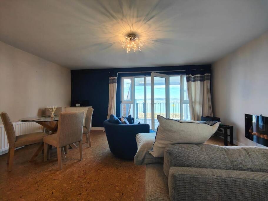 Holywood Sea Renity Apartamento Exterior foto